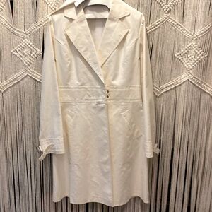 Limited off white coat with belt